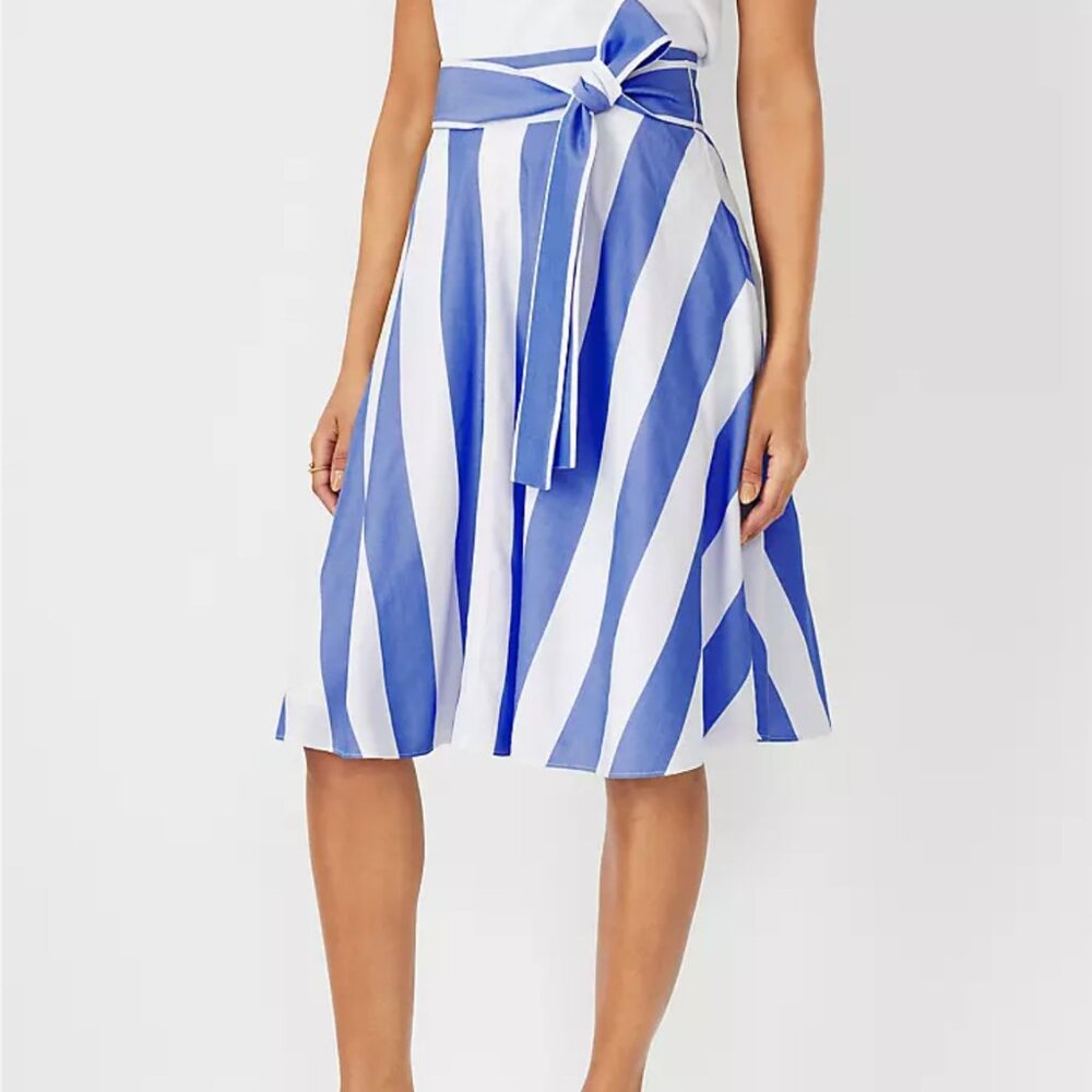 SPRING HAS SPRUNG-

ANN TAYLOR STRIPED TIE WAIST SKIRT | SIZE 6P